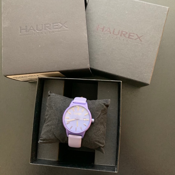 Haurex Compact Watch in Lilac - Picture 2 of 3